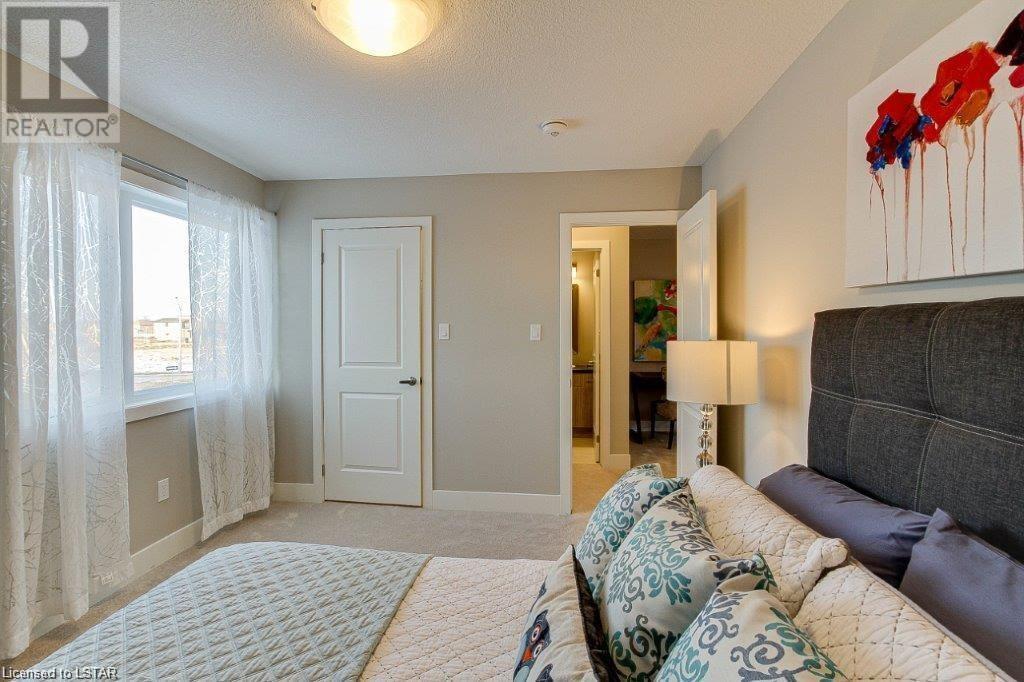 Listing 40305193 - Large Photo # 19