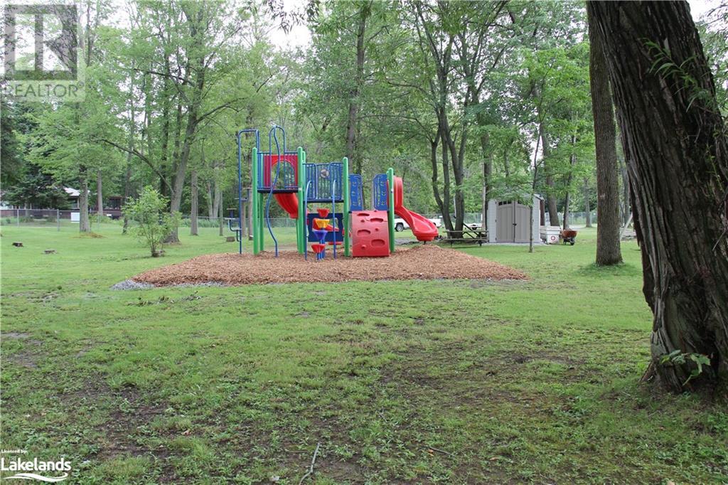 Listing 40305526 - Large Photo # 3