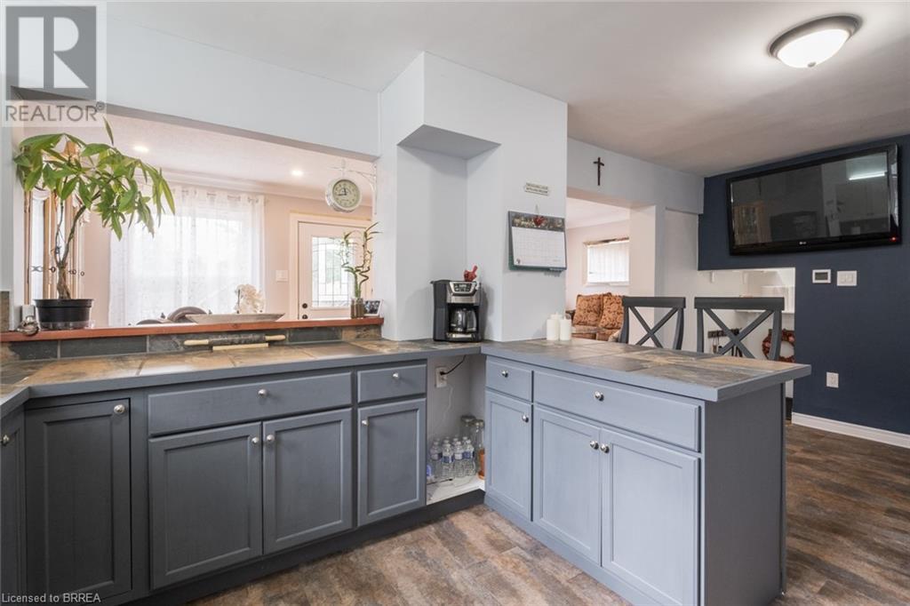 Listing 40305618 - Large Photo # 11
