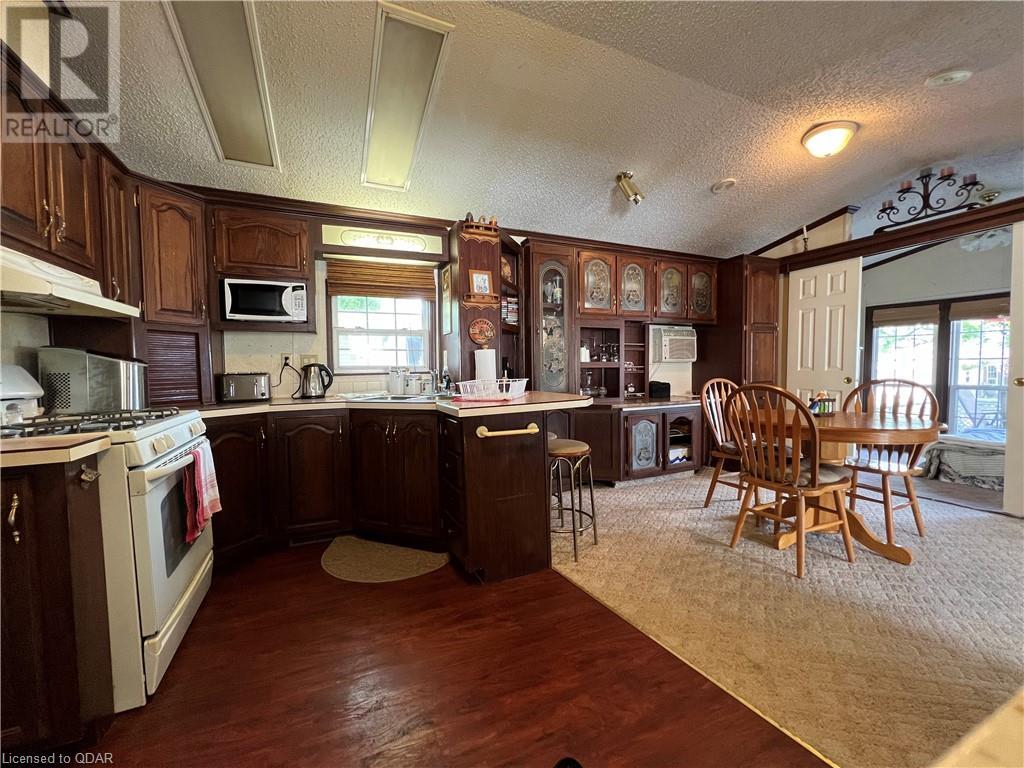 Listing 40307831 - Large Photo # 6