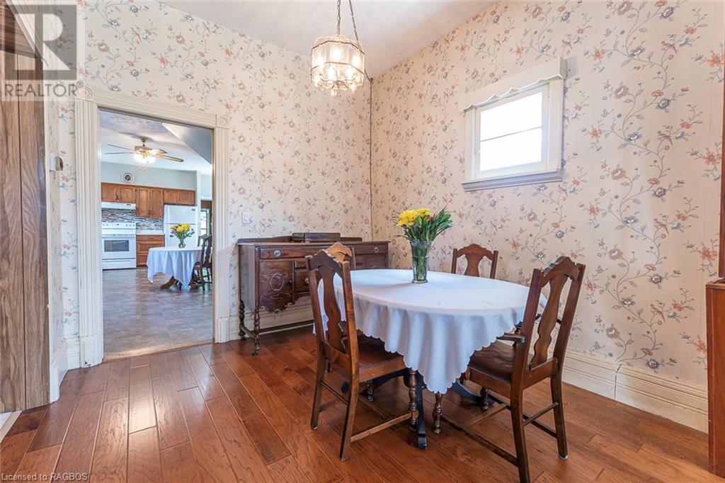 Listing 40309198 - Large Photo # 7