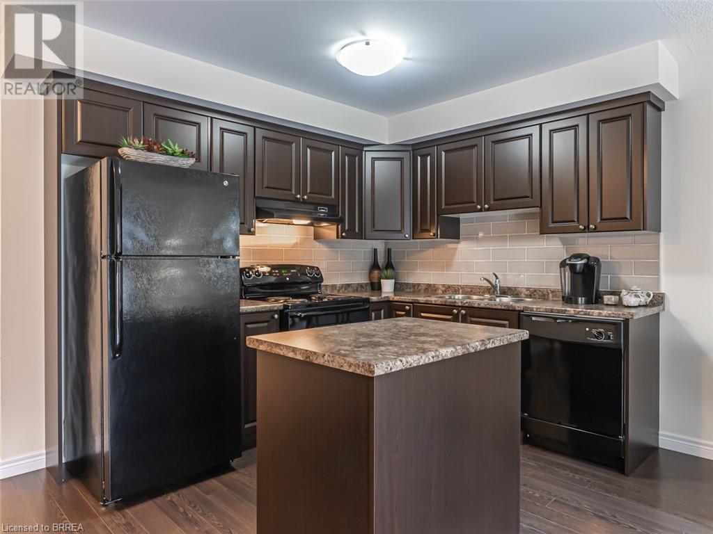 Listing 40311376 - Large Photo # 13