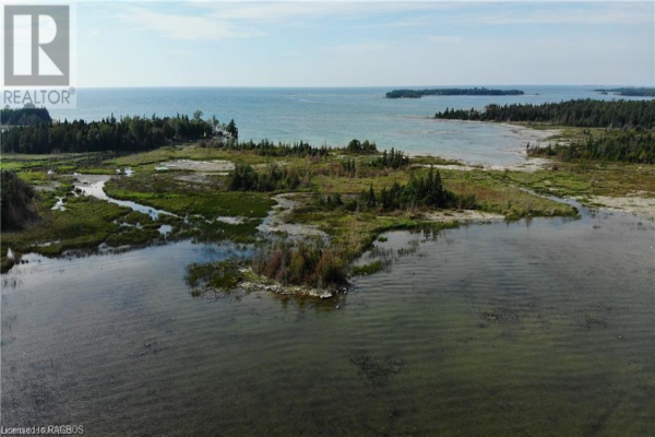 77 MONTROSE Island, South Bruce Peninsula