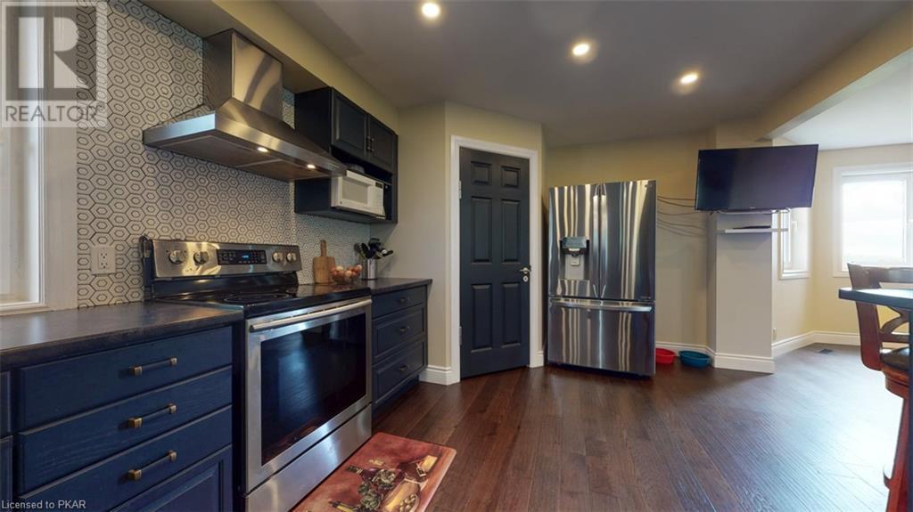 Listing 40312209 - Large Photo # 18