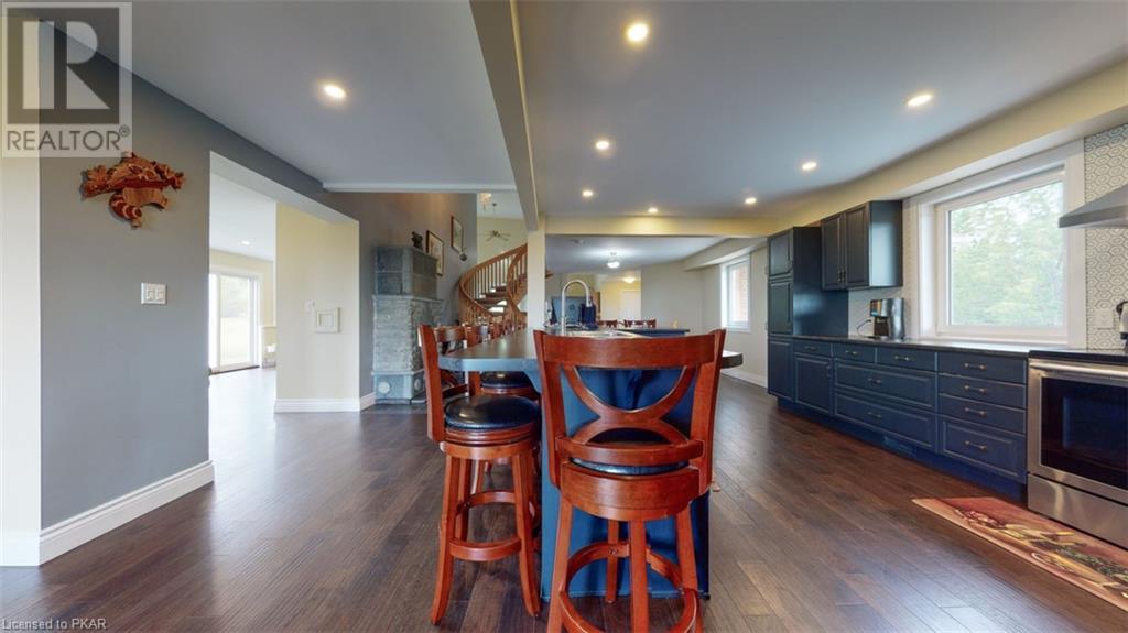 Listing 40312209 - Large Photo # 22