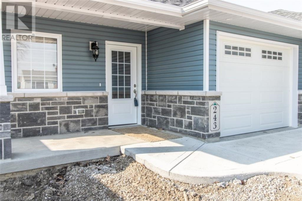 98 ERIE Street N, Ridgetown