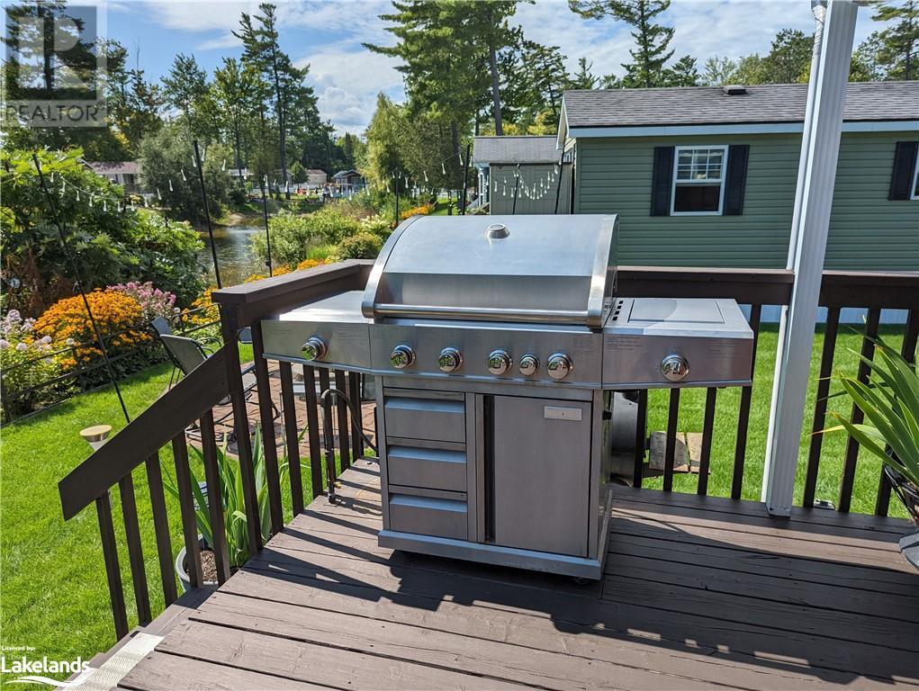 Listing 40313201 - Large Photo # 4
