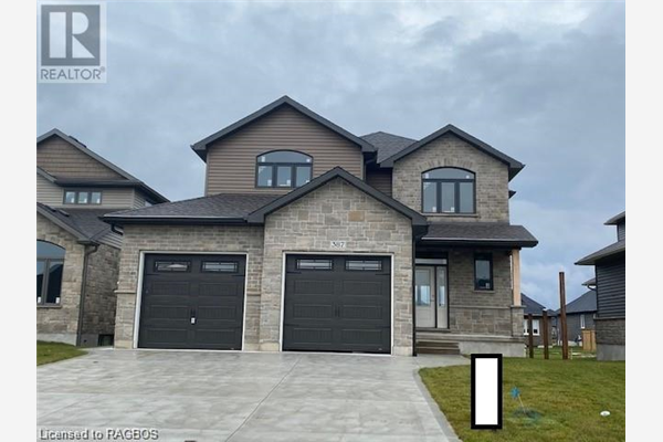 387 NORTHPORT Drive, Port Elgin