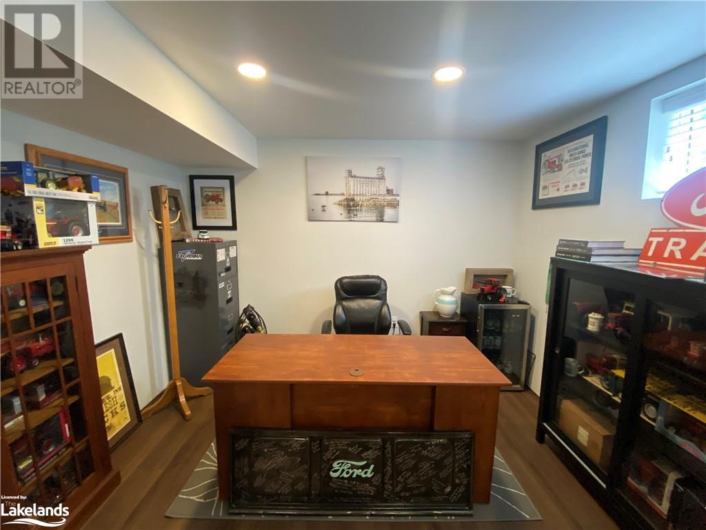 Listing 40315165 - Large Photo # 8