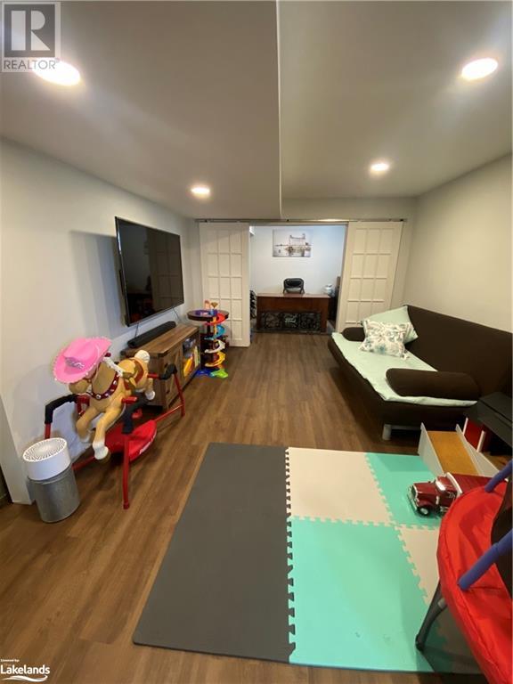 Listing 40315165 - Large Photo # 7
