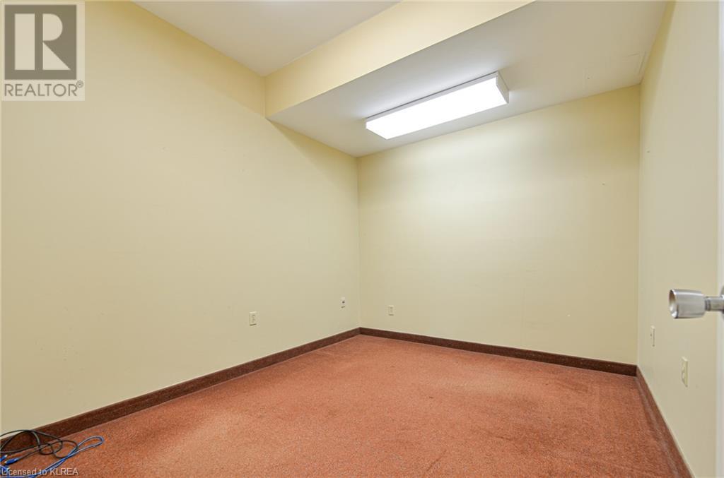 Listing 40315213 - Large Photo # 11