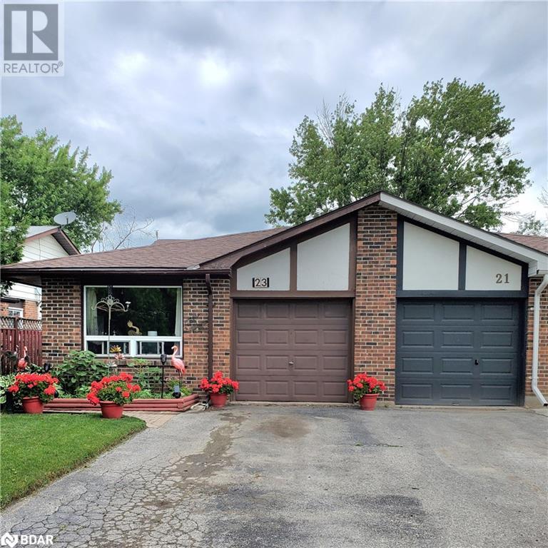 Listing 40315729 - Large Photo # 1