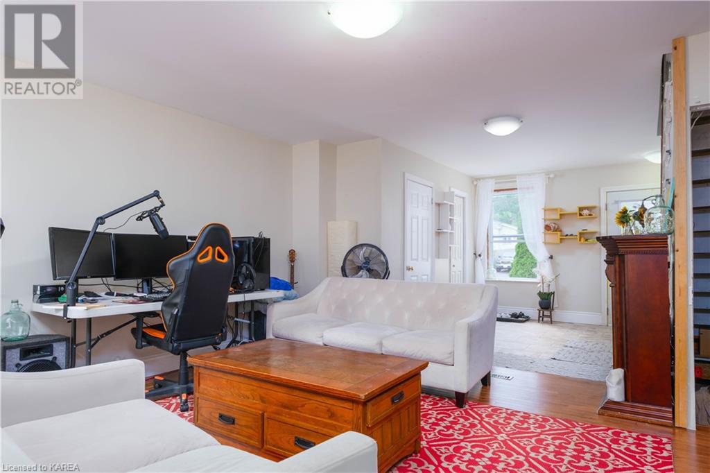 Listing 40317069 - Large Photo # 5
