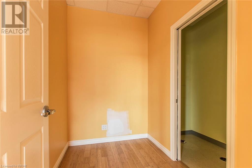 Listing 40317307 - Large Photo # 9