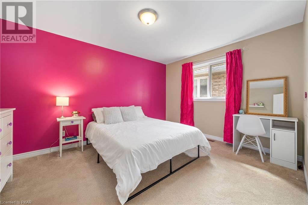 Listing 40318570 - Large Photo # 18