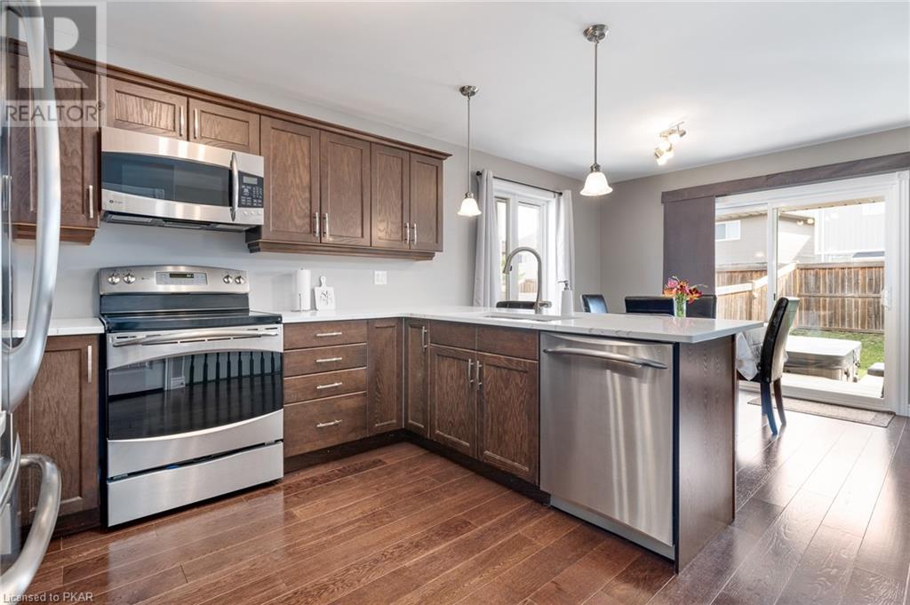 Listing 40318570 - Large Photo # 4