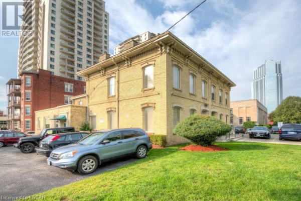 439 WATERLOO Street Unit# 4, London