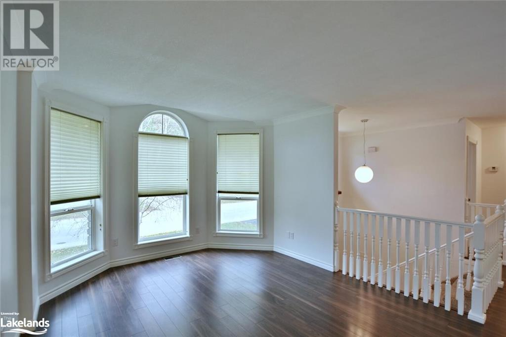 Listing 40323342 - Large Photo # 7