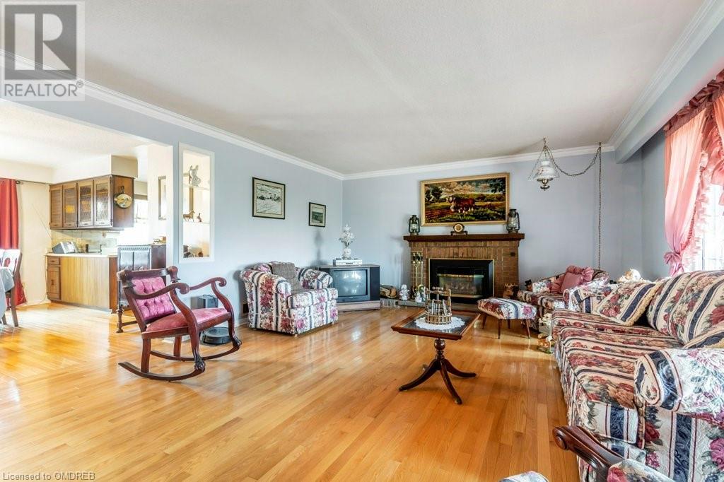 Listing 40323480 - Large Photo # 7
