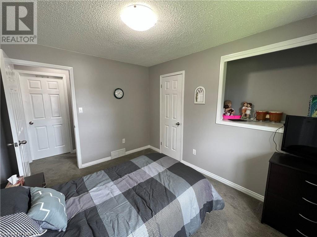 Listing 40323871 - Large Photo # 20