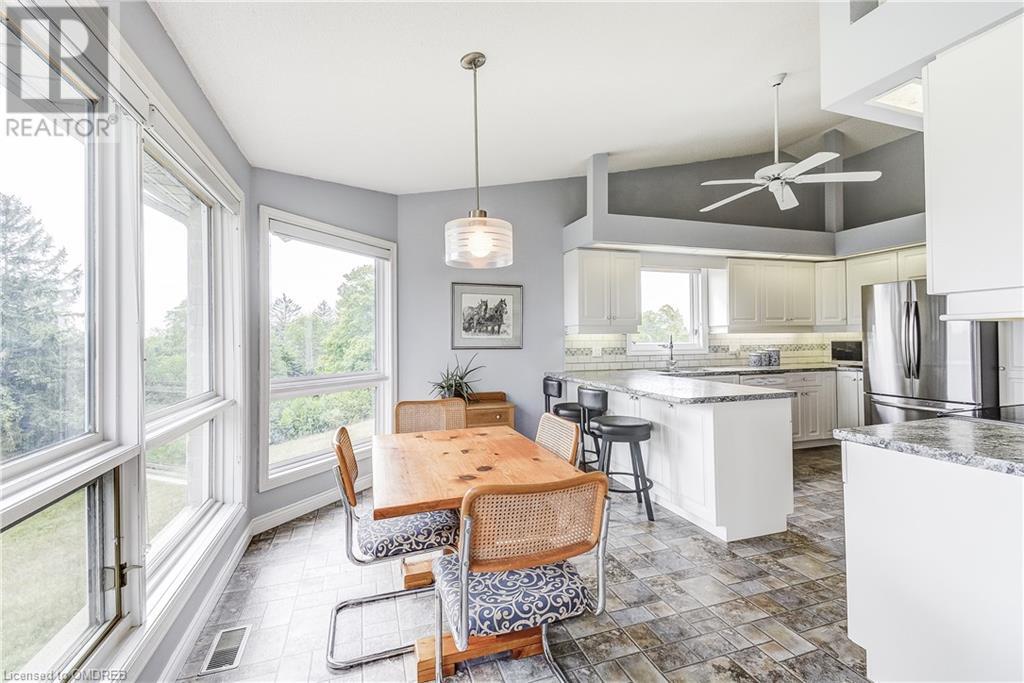 Listing 40324389 - Large Photo # 15