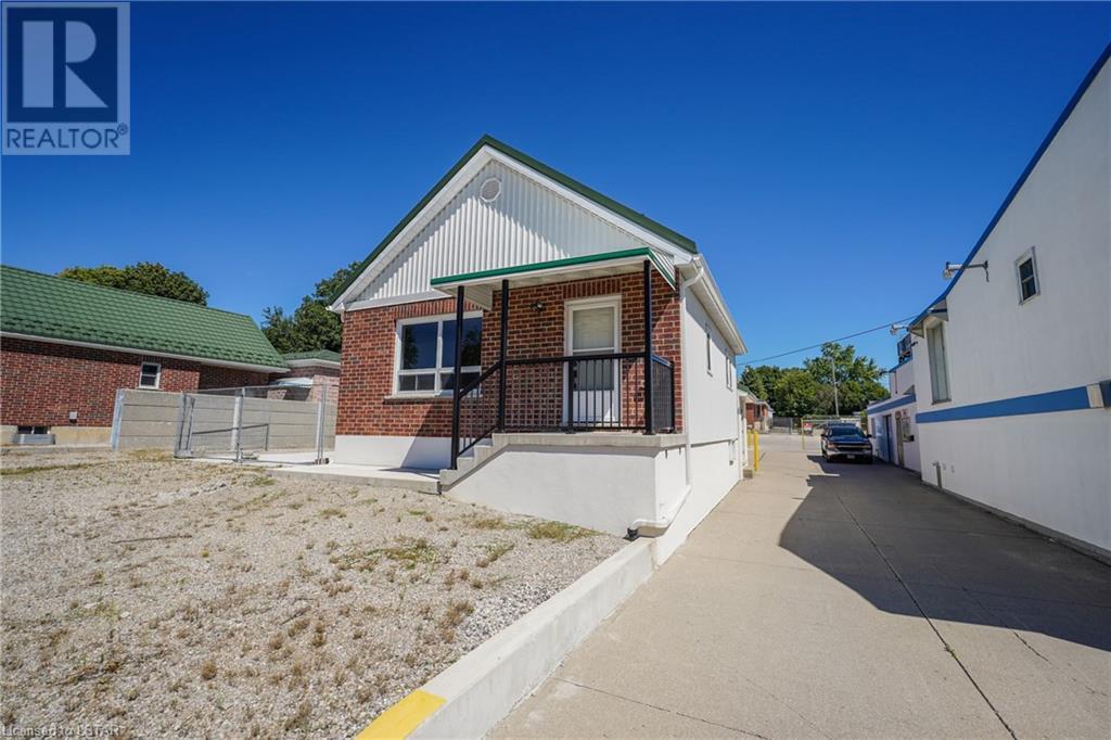 Listing 40326032 - Large Photo # 1