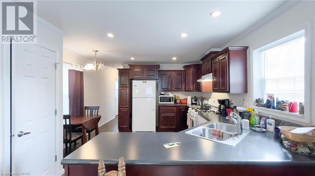 Listing 40326816 - Large Photo # 3
