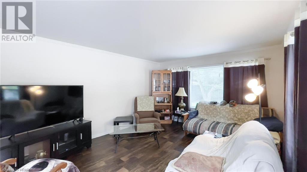 Listing 40326816 - Large Photo # 7
