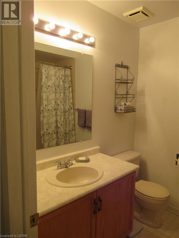 Listing 40327296 - Large Photo # 33