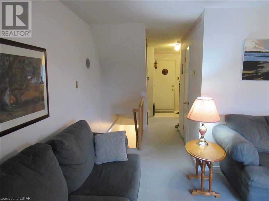 Listing 40327296 - Large Photo # 10