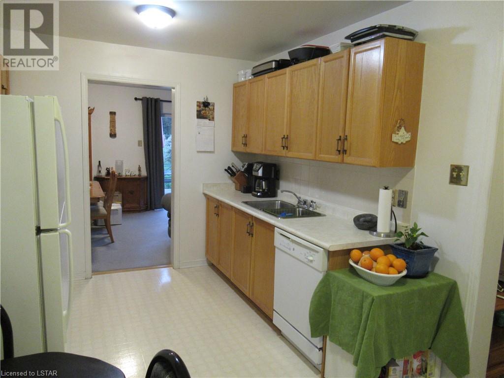 Listing 40327296 - Large Photo # 6