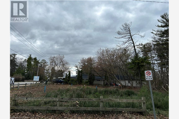176 MOSLEY Street, Wasaga Beach