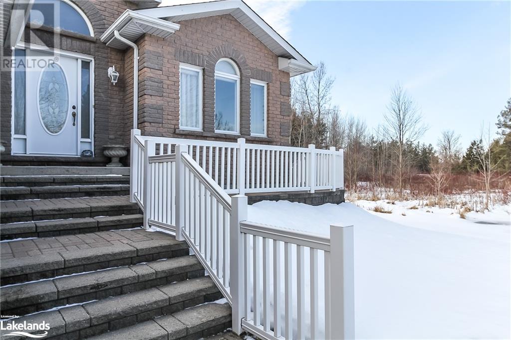 Listing 40329784 - Large Photo # 4