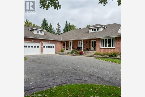 5634 MARTIN Street N, Almonte
