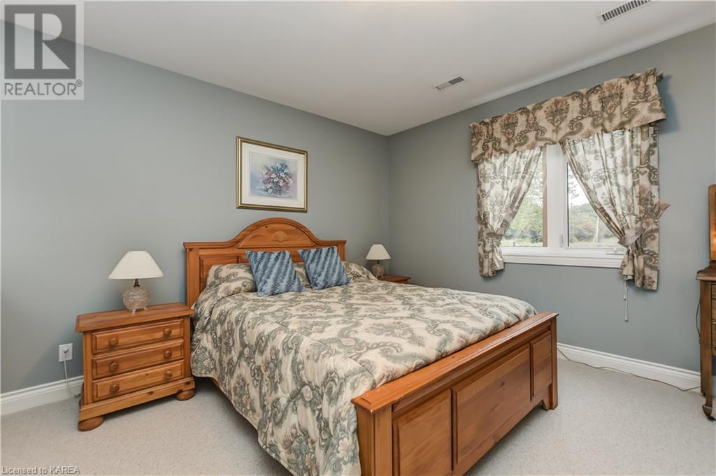 Listing 40330059 - Large Photo # 33
