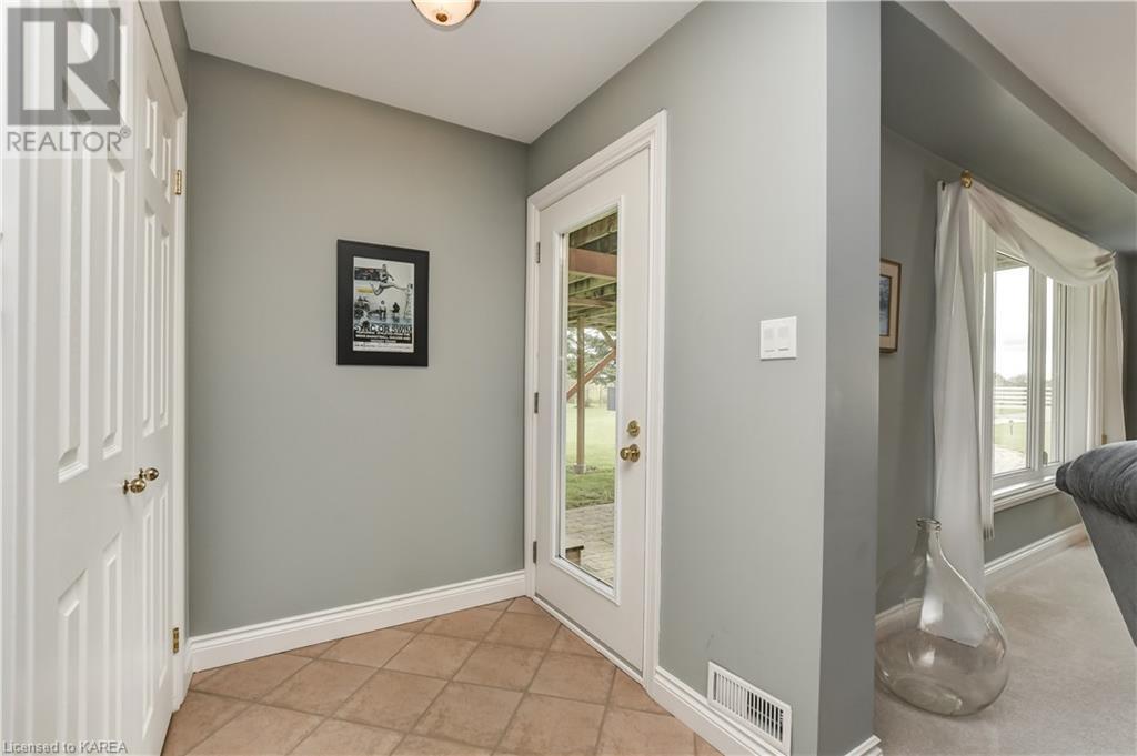 Listing 40330059 - Large Photo # 39