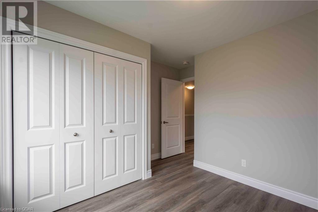 Listing 40330900 - Large Photo # 16