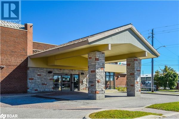 4 KING Street, Orillia
