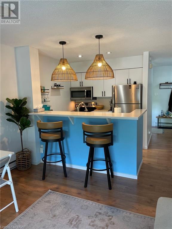 Listing 40332221 - Large Photo # 2