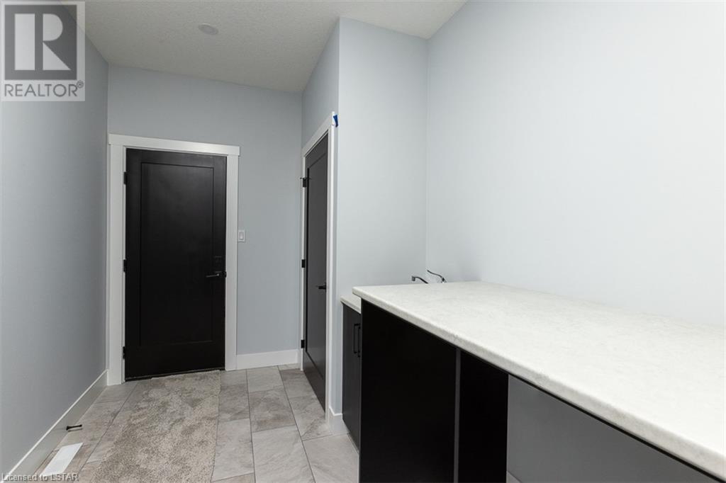 Listing 40332812 - Large Photo # 10