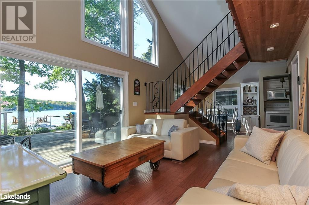 Listing 40333171 - Large Photo # 4