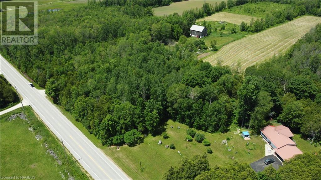 Listing 40333209 - Large Photo # 7
