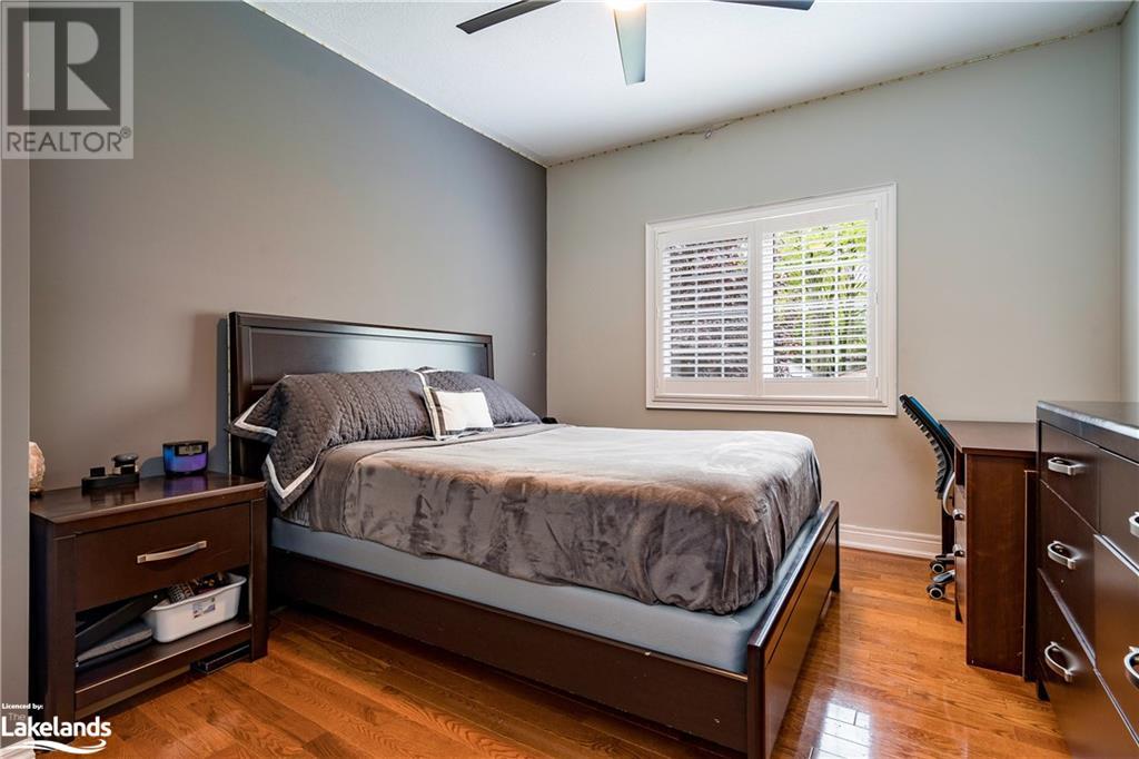 Listing 40333846 - Large Photo # 18