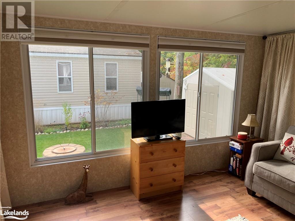 Listing 40333963 - Large Photo # 19