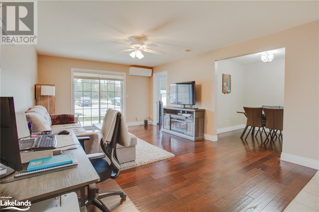 Listing 40335199 - Large Photo # 5