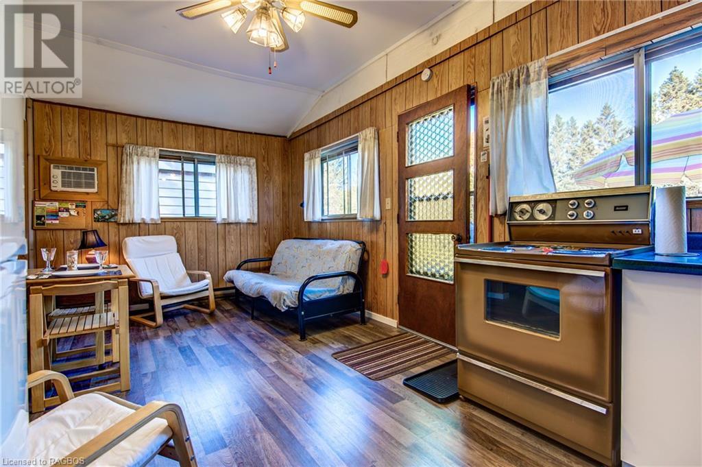 Listing 40335390 - Large Photo # 37