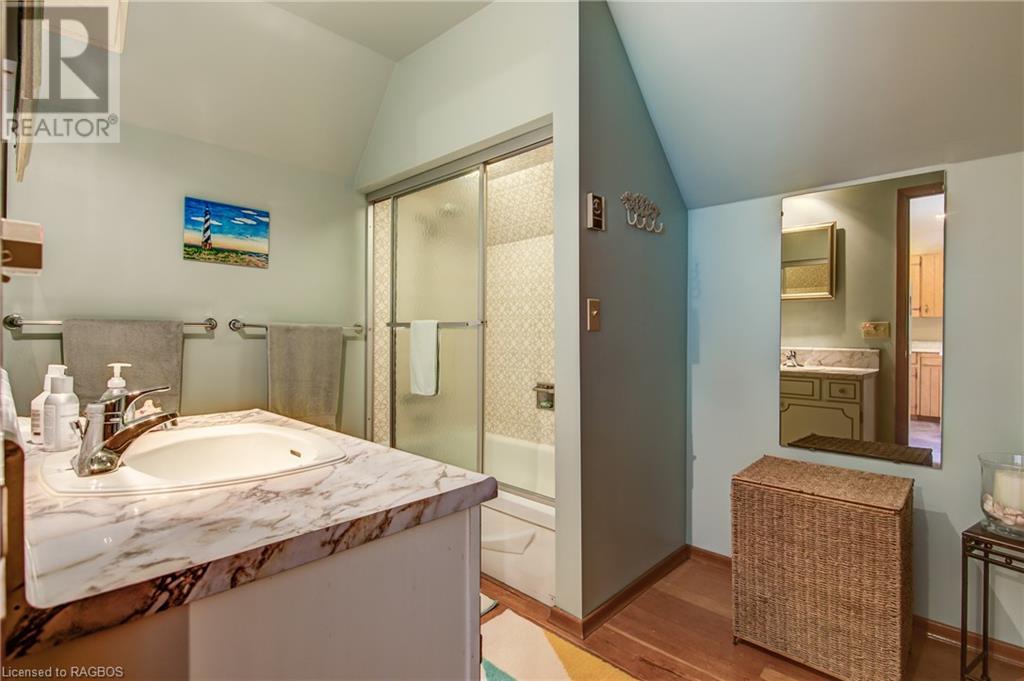 Listing 40335390 - Large Photo # 31