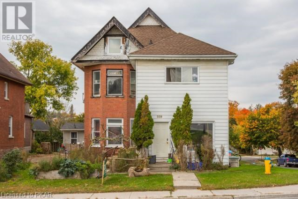 559 REID Street, Peterborough