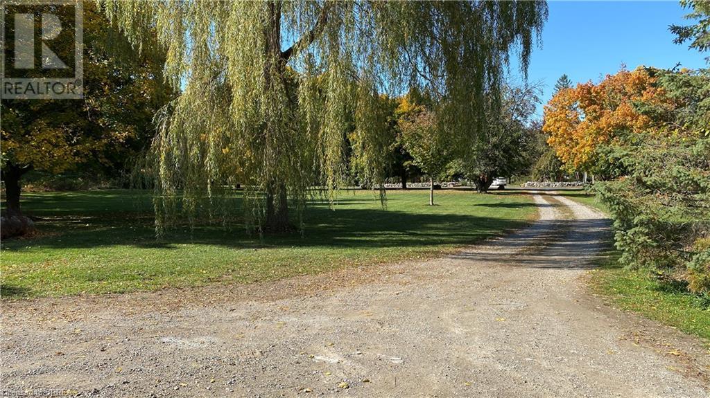 Listing 40340206 - Large Photo # 3