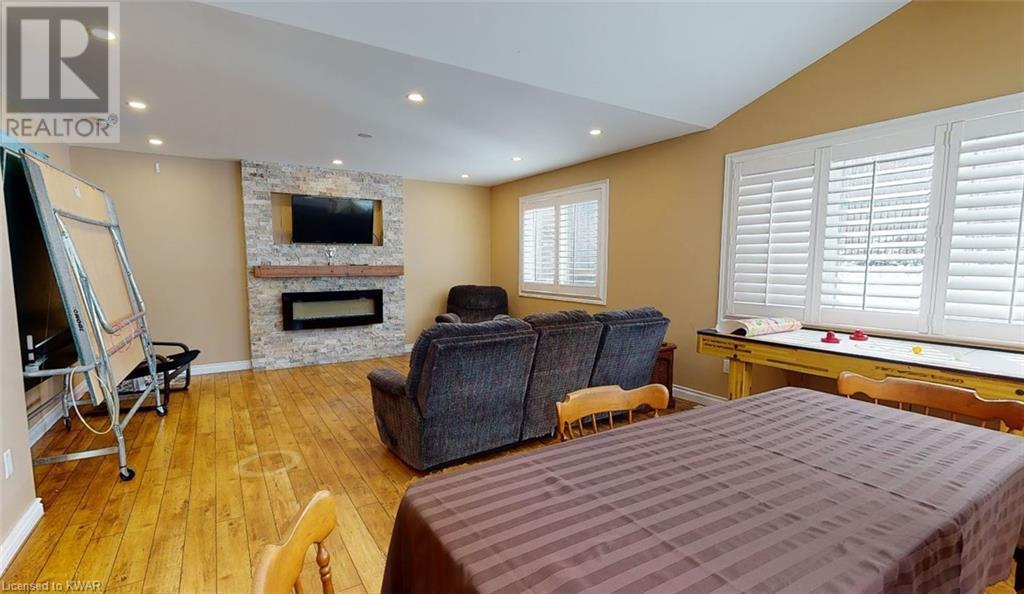 Listing 40342221 - Large Photo # 19